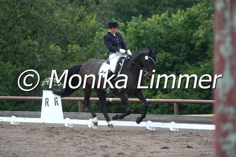 009M8031_Chou_Cou_Dressur M.JPG